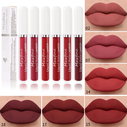 Long-Lasting Lipstick – Vibrant, All-Day Color