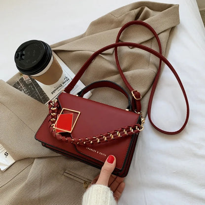 New Fashion Square Shoulder Bag – A Stylish and Versatile Crossbody for the Modern Woman