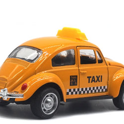 1:32 Volkswagen Beetle Diecast Model with Pull-Back Function