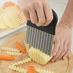 Multifunctional Stainless Steel Slicer – Crinkle-Cut, Wavy Cuts & Fry Maker