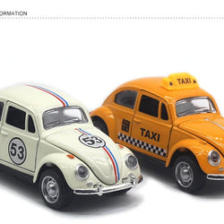 1:32 Volkswagen Beetle Diecast Model with Pull-Back Function