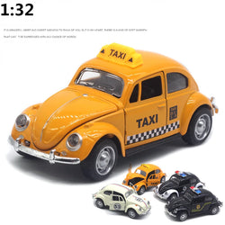 1:32 Volkswagen Beetle Diecast Model with Pull-Back Function