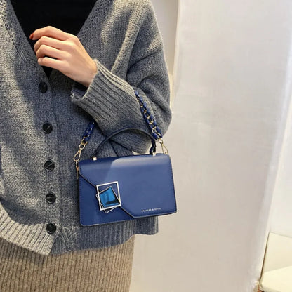 New Fashion Square Shoulder Bag – A Stylish and Versatile Crossbody for the Modern Woman