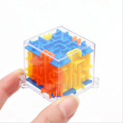 3D Maze Magic Cube – Transparent Puzzle for Stress Relief